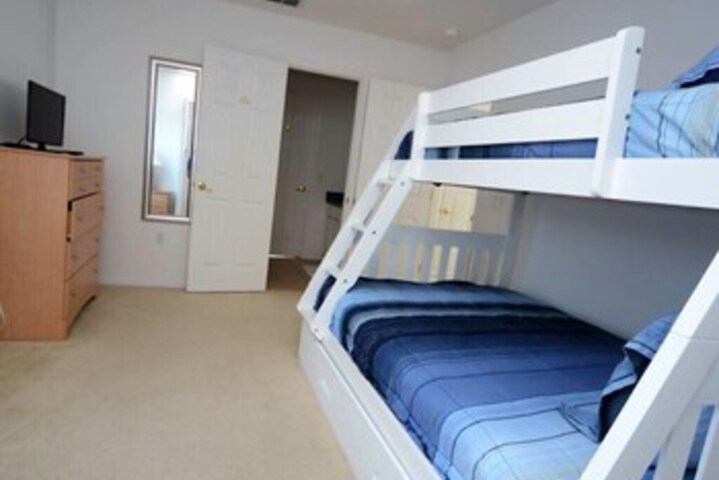 Room 154 of 183
