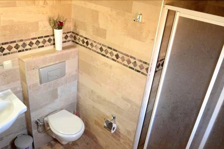 Bath Interior