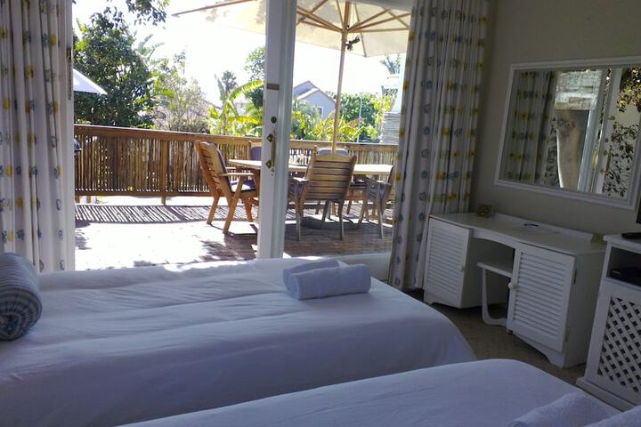 Room 6 of 67