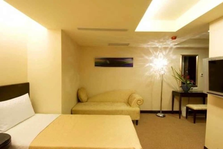 Room 14 of 52