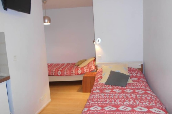 Room 8 of 50