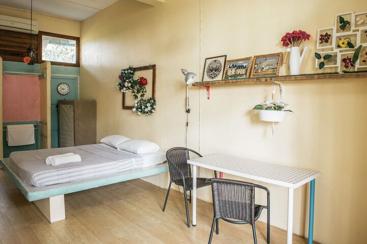 Room 7 of 20
