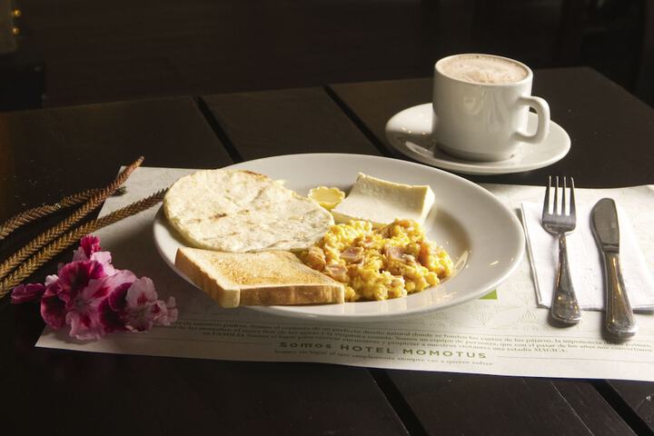 Breakfast/Coffee Service 55 of 81