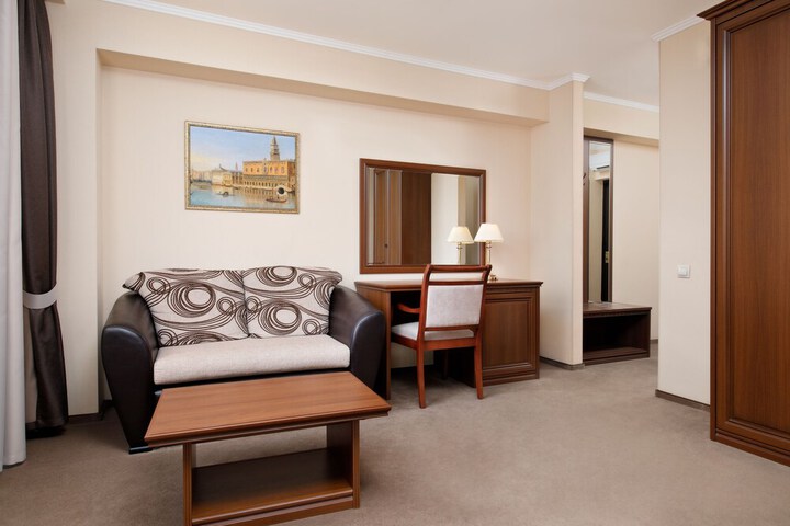 Room 20 of 66