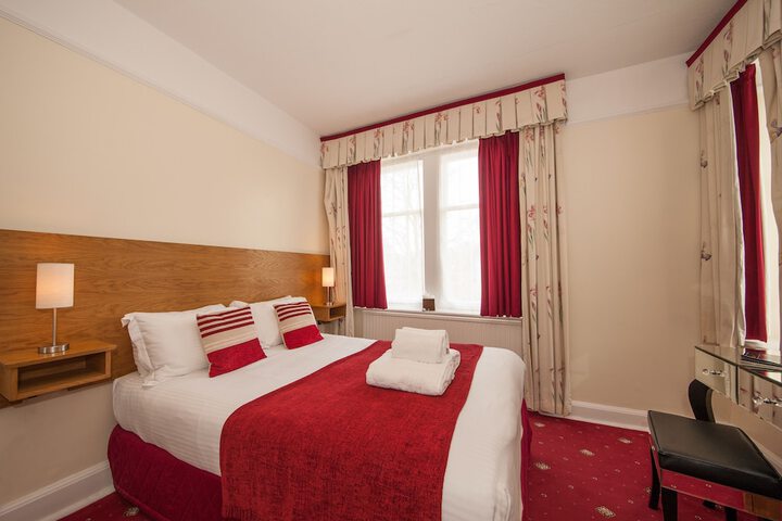 Room 30 of 70