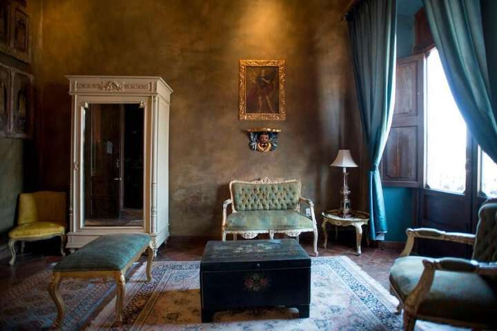 Room 29 of 45