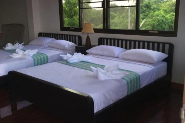 Room 8 of 20