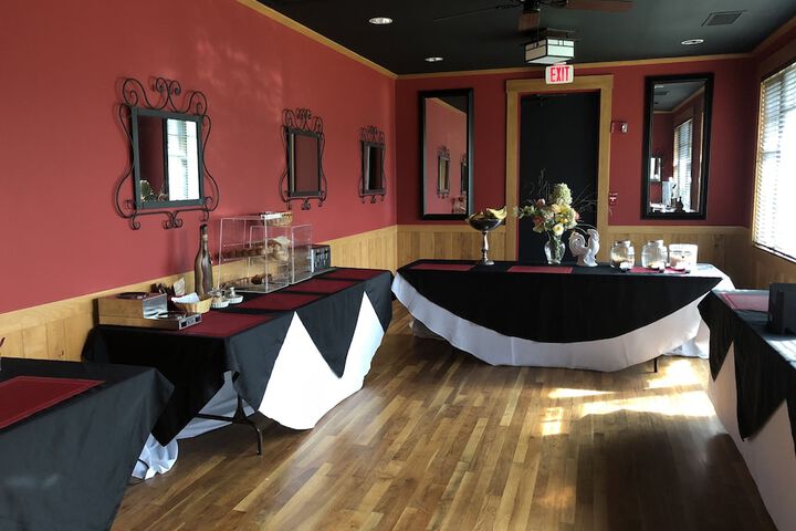 Breakfast/Coffee Service 124 of 140