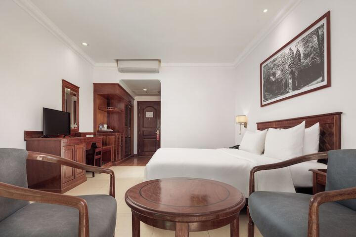 Room 5 of 21