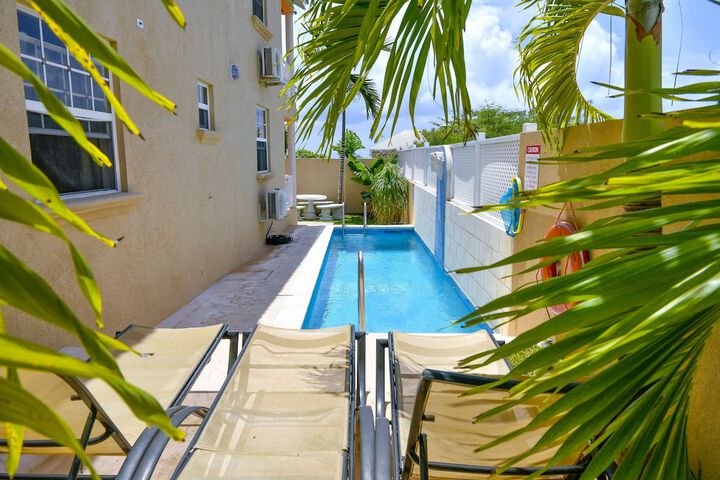 Hotel with Pool