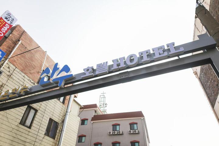 General 9 of 14