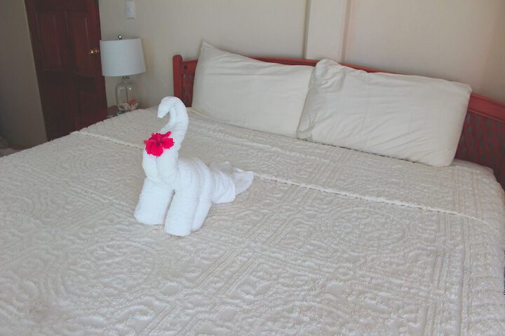Room 5 of 34