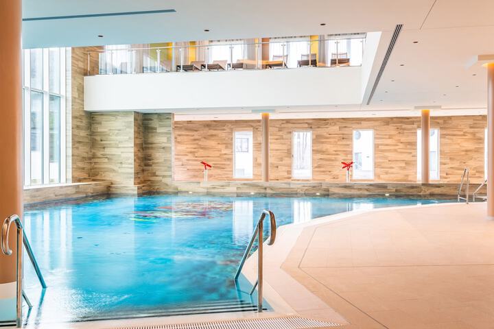 Pool 32 of 50