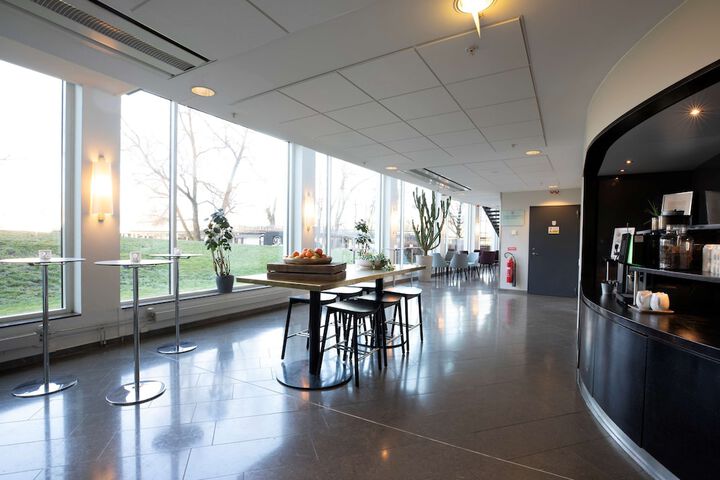 Lobby Photos
