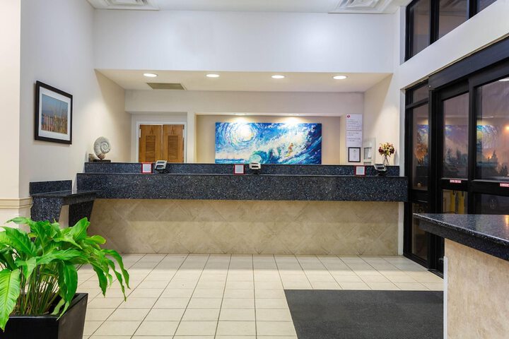 Guest Lobby