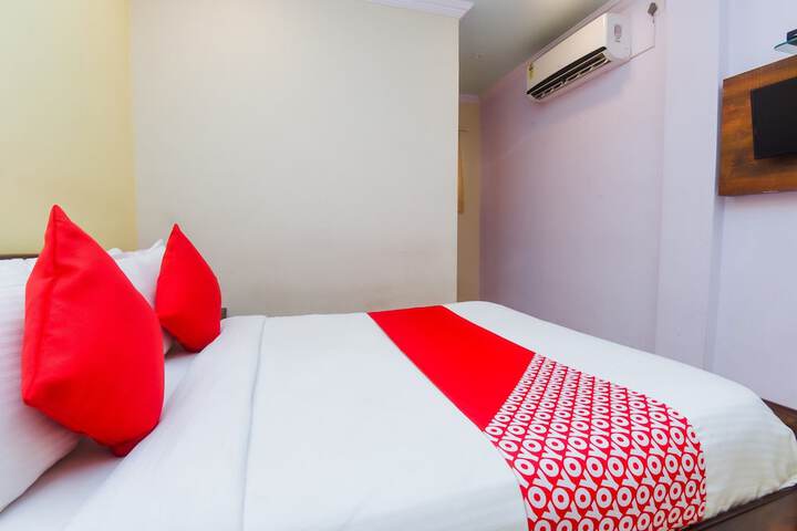 Room 5 of 15