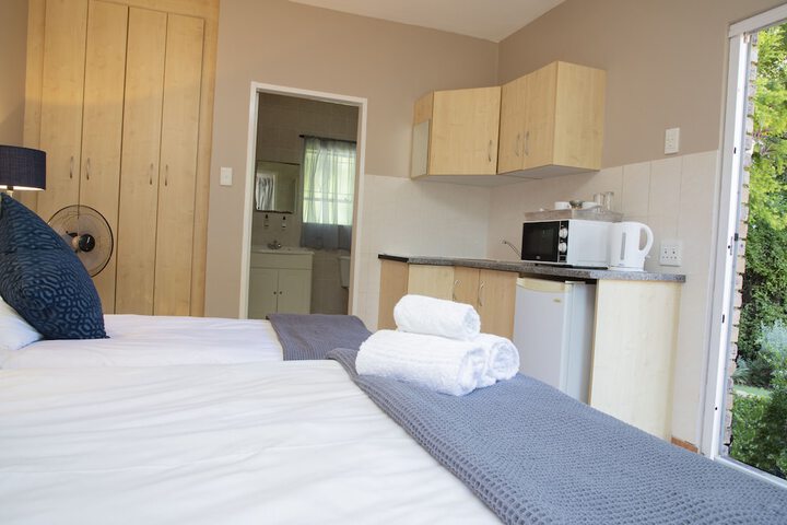 Room 10 of 43