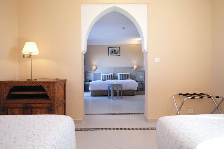 Room 5 of 45