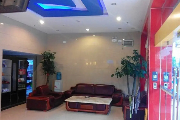 Hotel Interior 2 of 10