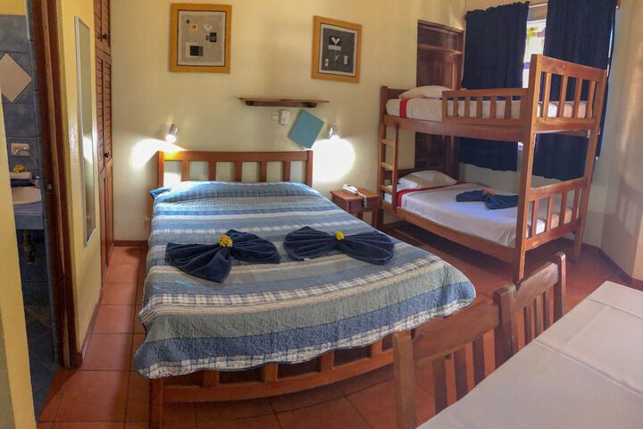 Room 21 of 43