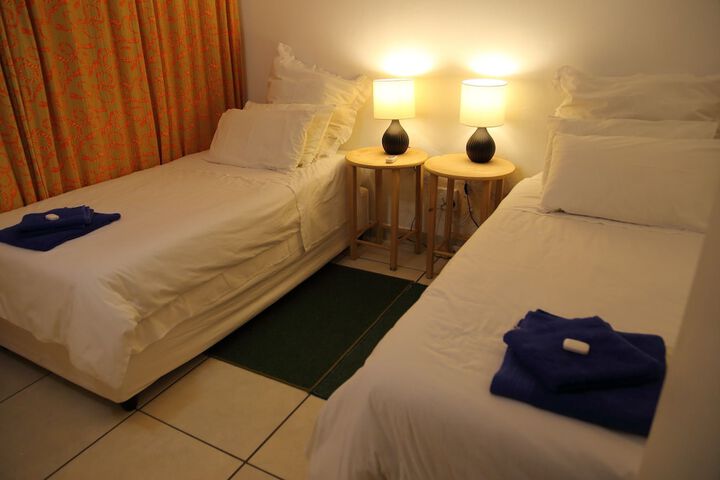 Room 6 of 26
