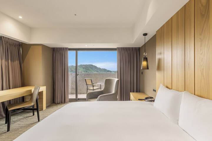 Room 49 of 108