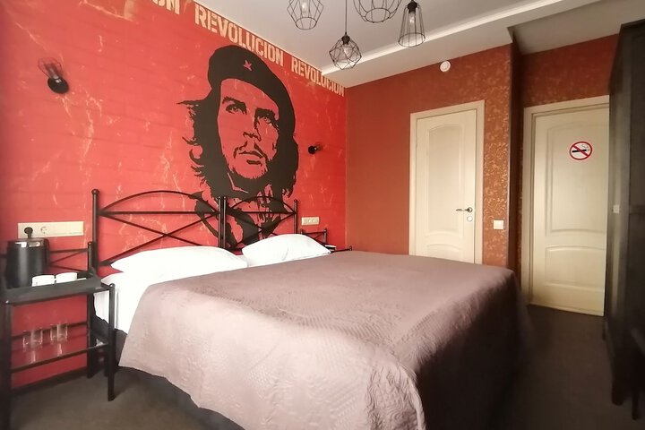 Room 42 of 73