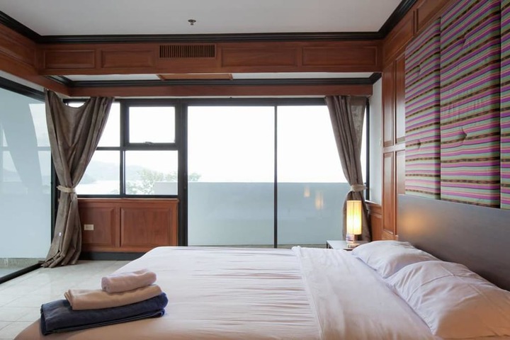 Room 9 of 59