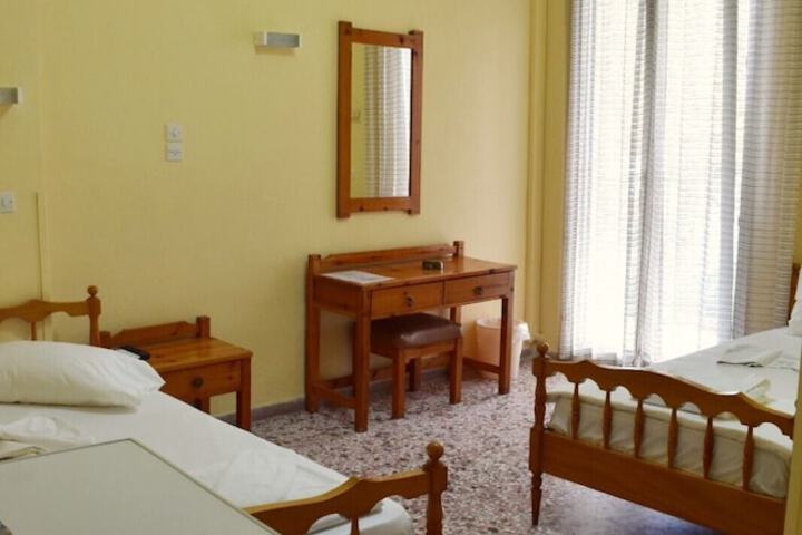 Room 30 of 72