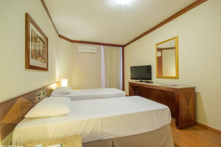 Room 3 of 36