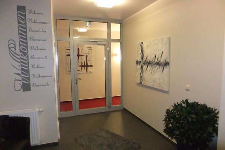 Guest Lobby
