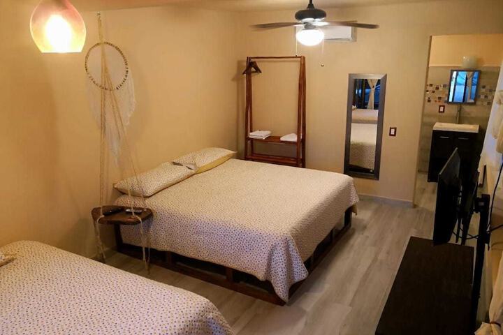 Room 5 of 21