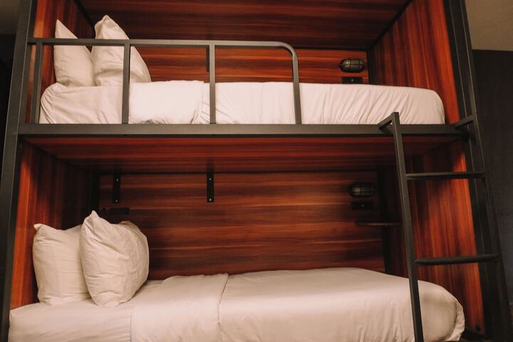 Room 43 of 129