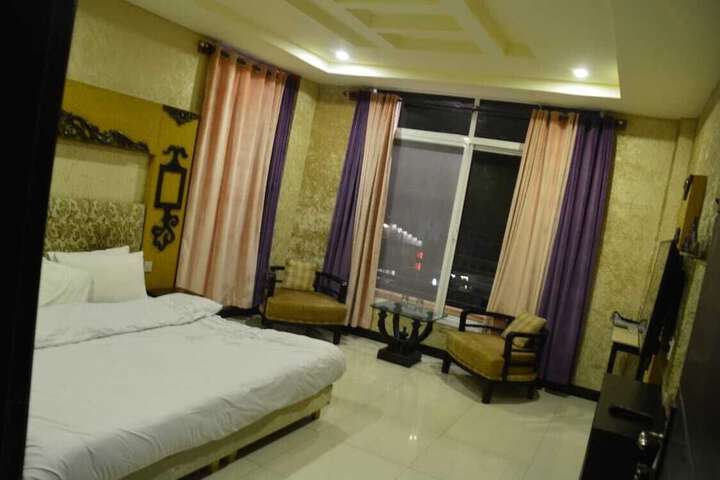 Room 38 of 57