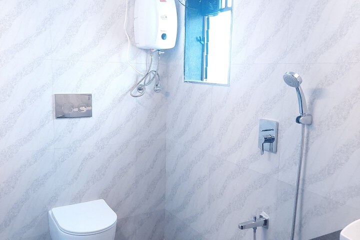 Room 18 of 40