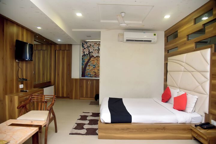 Room 21 of 37