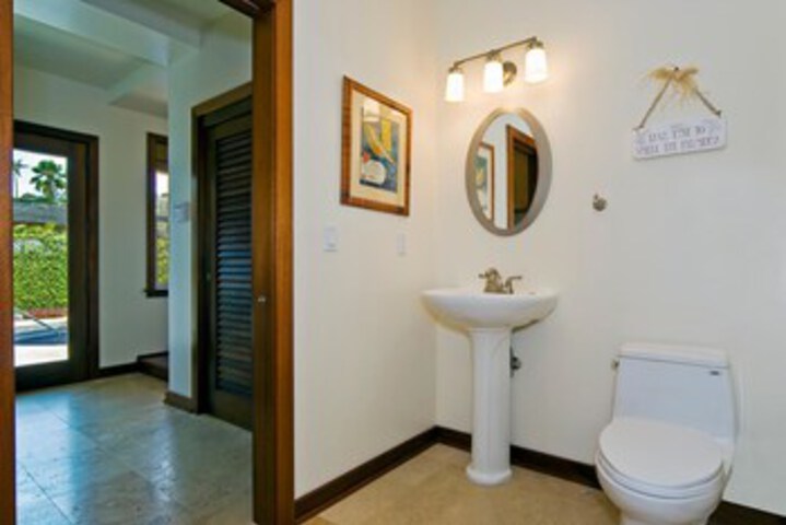 Room 10 of 49