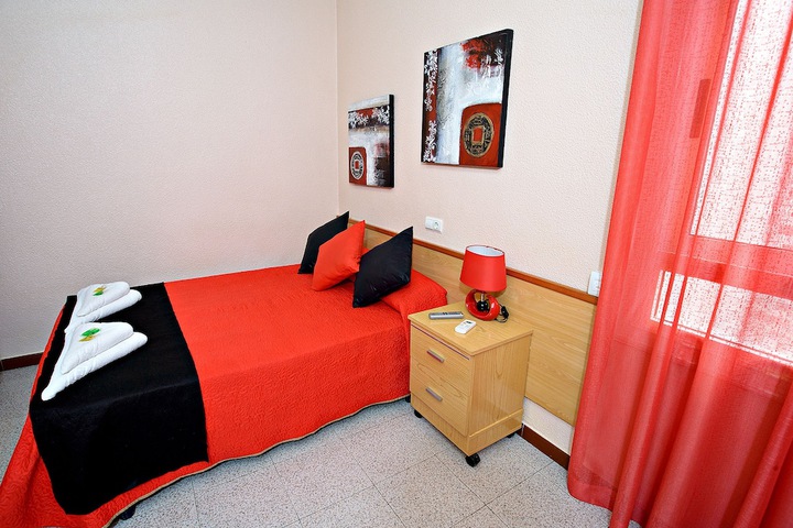 Room 8 of 49