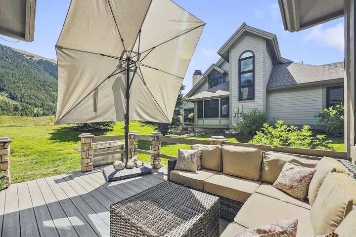 Terrace/Patio 39 of 43