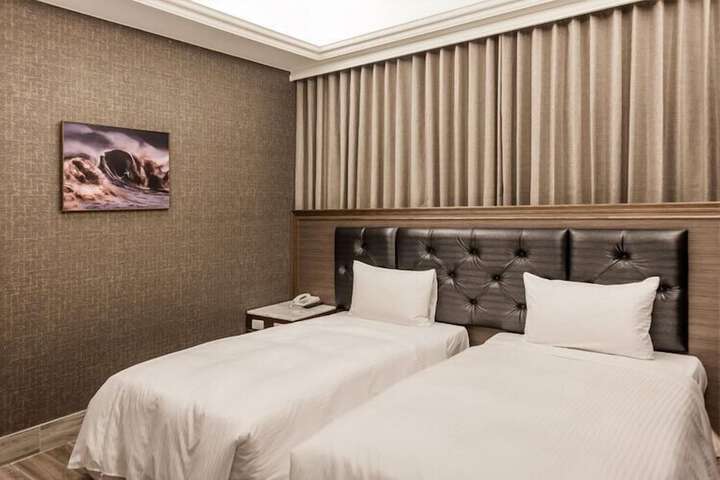 Room 20 of 61