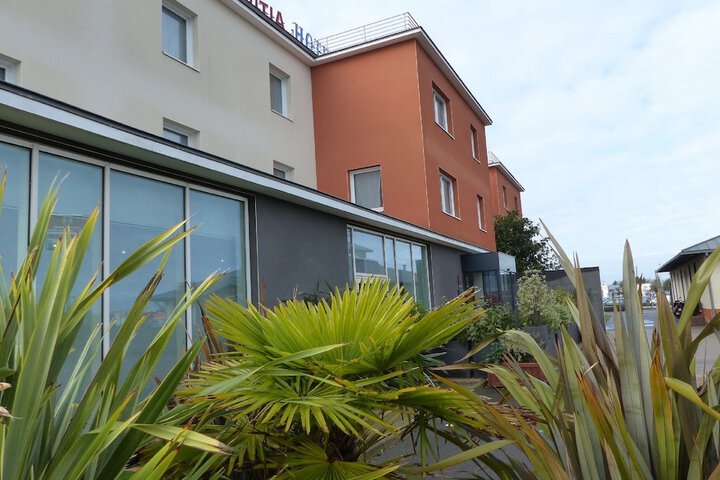 Hotel 41 of 41
