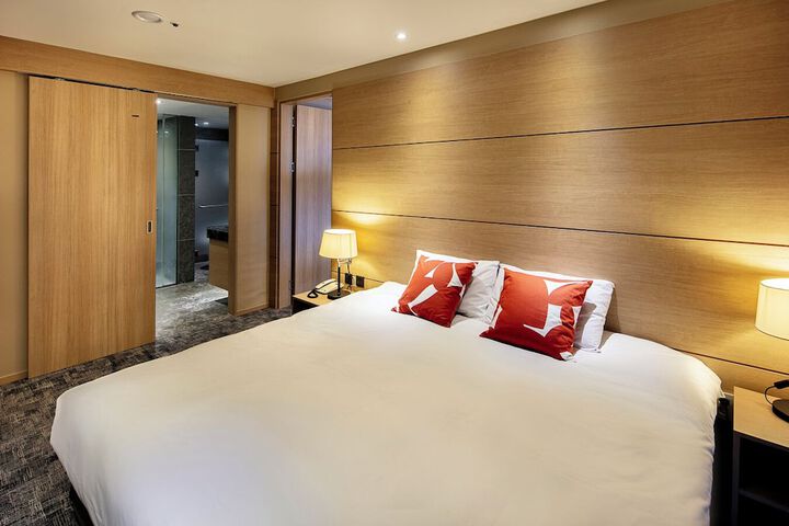 Room 20 of 122