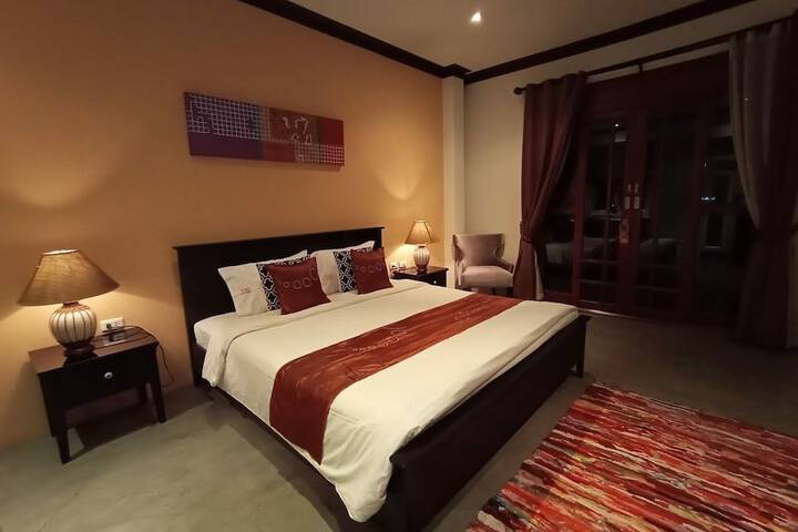 Room 4 of 62