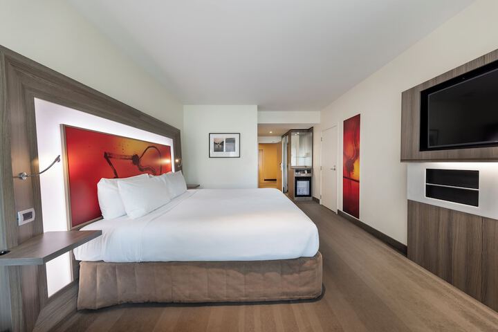 Room 18 of 45