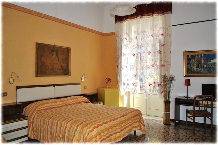 Room 29 of 60