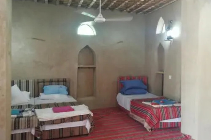 Room 2 of 6