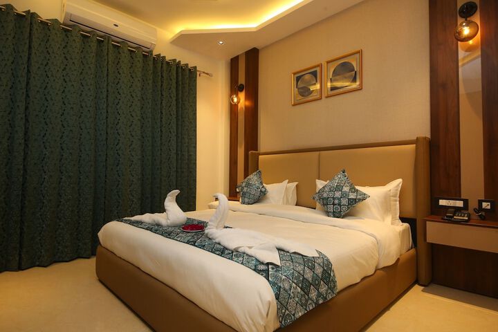 Room 6 of 67
