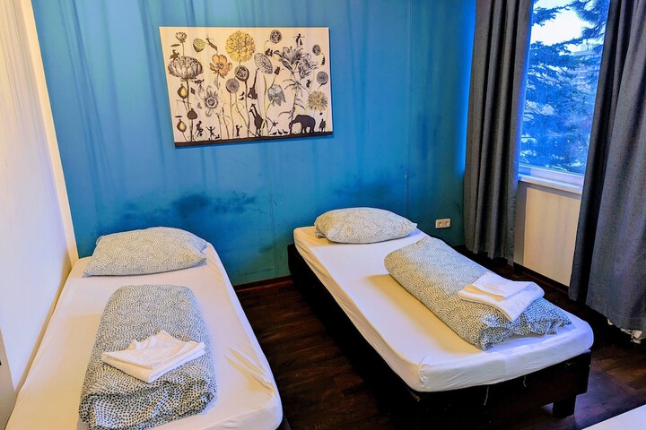 Room 55 of 150
