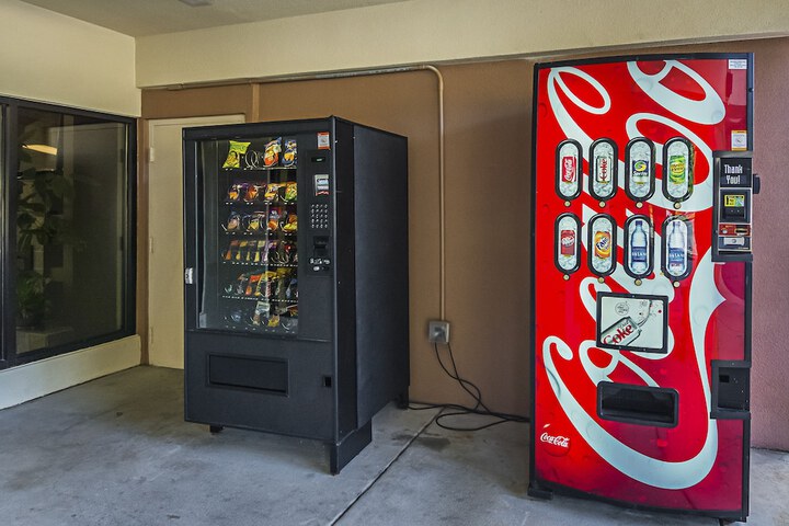 Vending machine