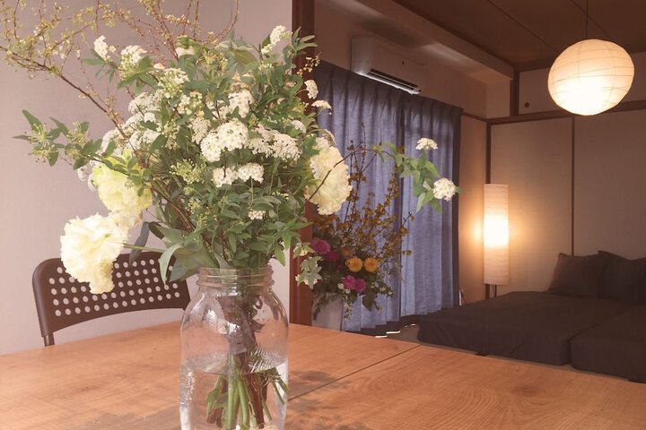 Room 3 of 8